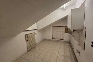 Einzigartige Liegenschaft in naturnaher Stadtrandlage von Frankfurt – 65936 Sossenheim, Frankfurt am Main – Vorschaubild 13