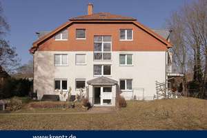Helle 2-Zimmer-Wohnung mit Balkon und Stellplatz in Potsdam-Eiche