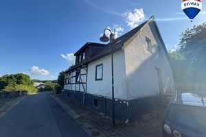 Zweifamilienhaus mit Potenzial, ideal für zwei Wohneinheiten! – Höxter (Kreis) – Vorschaubild 1