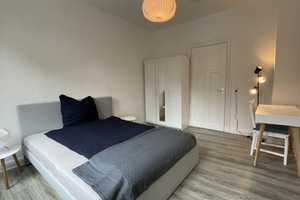 Helle 2 Zimmer Altbauwohnung WG geeignet – Sörensenstraße  26, 24143 Kiel – Vorschaubild 3