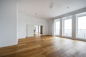 Moderne 7-Zimmer Wohnung mir Rheinblick