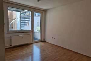Gemütliches 1-Zimmer-Apartment mit Balkon in Köln – Kamekestraße 14, 50672 Köln – Vorschaubild 1
