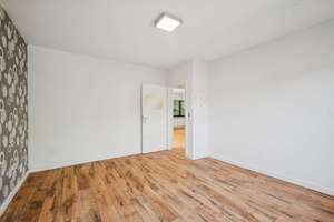 Freistehender Bungalow mit großem Wohnbereich, Garten und Potenzial für ein weiteres Zimmer – Die vollständige Adresse der Immobilie erhältst du vom Anbieter., 50189 Elsdorf – Vorschaubild 13