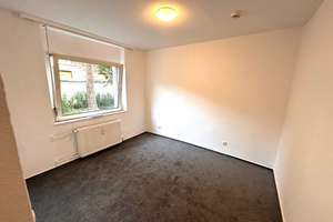 Frisch renoviertes 1-Zimmer-Apartment mit begrüntem Innenhof