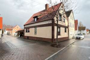 Ihr Zuhause ohne Gartenpflicht – geräumiges Einfamilienhaus zum Wohlfühlen – Die vollständige Adresse der Immobilie erhältst du vom Anbieter., 89431 Bächingen an der Brenz – Vorschaubild 1