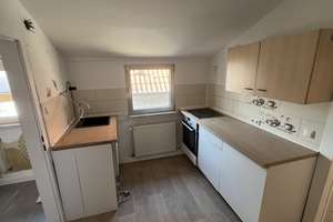 Obergeschoss -2- Zi, Küche, Bad in Bretzenheim - Uninähe