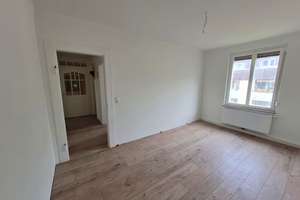Gepflegtes 6-FH in ruhiger Lage, Nähe Zentrum Stuttgart-Bad Cannstatt - Solide Kapitalanlage ohne Üb – Die vollständige Adresse der Immobilie erhältst du vom Anbieter., 70372 Cannstatt-Mitte, Stuttgart – Vorschaubild 12