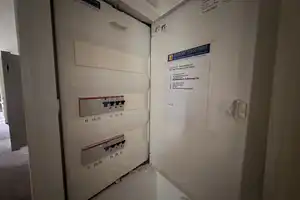 KÜRZLICH FRISCH SANIERT! Villa komplett erwerbbar! Mehrparteienhaus mit vier Einheiten! – Weinbergstraße 9, 42553 Mettmann (Kreis) – Vorschaubild 32