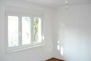 Helle 2-Zimmer-Wohnung mit modernen Schallschutzfenstern – zentral und ruhig wohnen – Reinhold-Frank-Str. 27, 76133 Weststadt, Karlsruhe – Vorschaubild 2