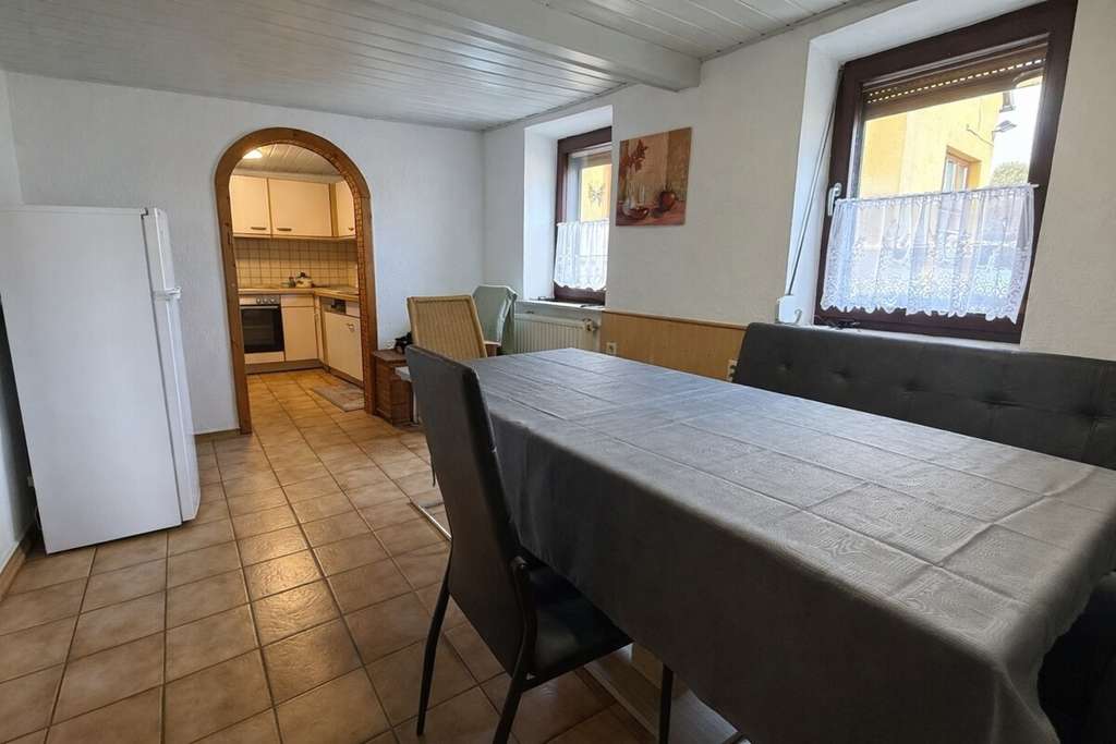 Immobilie in Offstein - Saniertes Wohnhaus mit ELW in Offstein & familienfreundliches Einfamilienhaus in Offstein - Bild 4