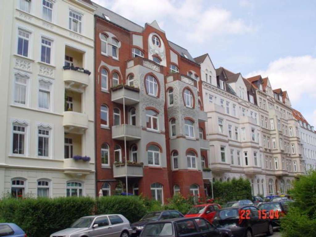 Dachgeschossrohlinge zum Ausbau am Schrevenpark 