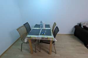 Zentral & möbliert: 2-Zi.-Wohnung mit Balkon, Stellplatz, 100 m zum Bahnhof (Langen) – Nassoviastraße x, 63225 Langen (Hessen) – Vorschaubild 3