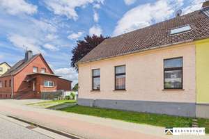 Viel Platz für Ihre Zukunft – Doppelhaushälfte mit Potenzial für zwei Wohneinheiten – Die vollständige Adresse der Immobilie erhältst du vom Anbieter., 39539 Havelberg – Vorschaubild 2