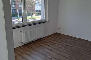 ruhige Maisonette-Wohnung, 3 1/2 Zimmer, ca. 96 qm, Balkon, EBK, Keller in Brhv.-Wulsdorf – Lindenallee 51, 27572 Wulsdorf, Bremerhaven – Vorschaubild 8