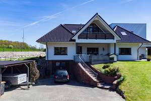 Landidylle meets Design: Perfektes 2-FH für die große Familie in Hanglage – Die vollständige Adresse der Immobilie erhältst du vom Anbieter., 23818 Neuengörs – Vorschaubild 7