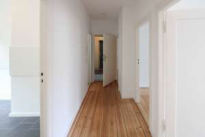 Bezugsfreie 3-Zimmer Wohnung mit Balkon: In grüner und dennoch zentraler Lage von Berlin-Zehlendorf – Die vollständige Adresse der Immobilie erhältst du vom Anbieter., 14169 Zehlendorf, Berlin – Vorschaubild 17