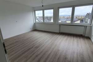Freundliche und sanierte 3-Raum-Wohnung mit gehobener Innenausstattung mit EBK in Weißenthurm – Saffiger Straße 1, 56575 Weißenthurm – Vorschaubild 7