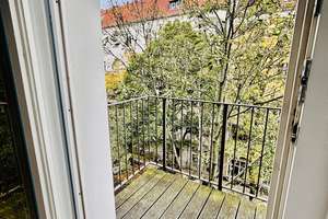 Renovierte 2-Zimmer Wohnung mit 2 Balkonen im 3. OG am Boxhagener Platz – Krossener Straße 26, 10245 Friedrichshain, Berlin – Vorschaubild 6