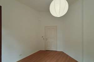 Renovierte 3 Zimmerwohnung plus Küche, Badezimmer, Speisekammer , Garderobe und Flur – Die vollständige Adresse der Immobilie erhältst du vom Anbieter., 65185 Südost, Wiesbaden – Vorschaubild 6