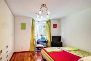 Möbliert: Ruhige Wohnung mit Blick in den begrünten Innenhof – Die vollständige Adresse der Immobilie erhältst du vom Anbieter., 80804 Münchner Freiheit, München – Vorschaubild 4
