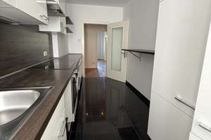 Frisch renovierte 2,5-Zimmerwohnung mitten in Oberkassel mit Loggia – Quirinstr. 11, 40545 Oberkassel, Düsseldorf – Vorschaubild 4
