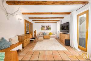 Gepflegte Doppelhaushälfte mit Einliegerwohnung/Büro und Balkon in ruhiger Lage – Die vollständige Adresse der Immobilie erhältst du vom Anbieter., 93059 Ober- und Niederwinzer-Kager, Regensburg – Vorschaubild 1