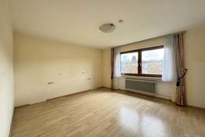 Raumwunder in Kraiburg am Inn – Zweifamilienhaus mit Doppelgarage und viel Potenzial – Die vollständige Adresse der Immobilie erhältst du vom Anbieter., 84559 Kraiburg am Inn – Vorschaubild 14
