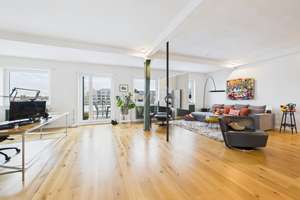 Skyline Vibes in GoHo – Loft mit Postkartenpanorama – Die vollständige Adresse der Immobilie erhältst du vom Anbieter., 90443 Gostenhof, Nürnberg – Vorschaubild 4