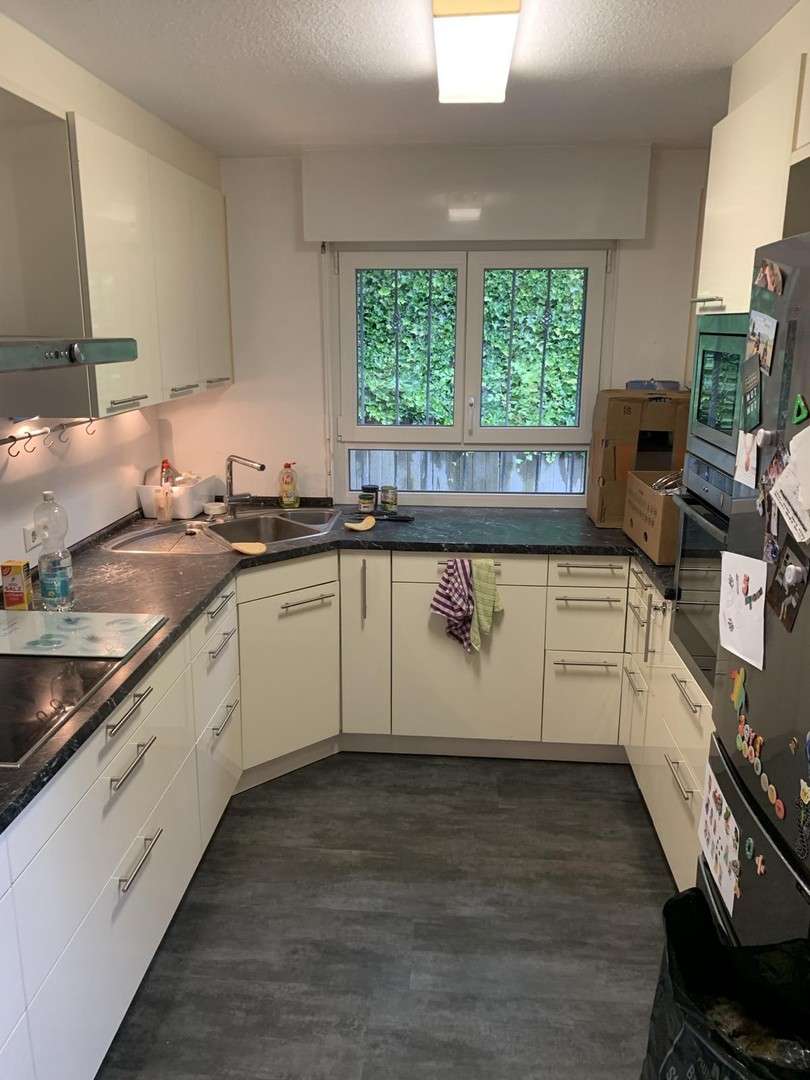 Immobilie in Buchenbach - Charmantes Dreifamilienhaus in sonniger Hanglage von Buchenbach-Wagensteig - Bild 3