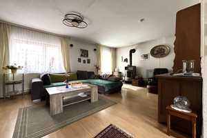 Wunderschönes Haus mit Einliegerwohnung – Viel Raum für Ihre Ideen und Wünsche! – Rheingau-Taunus-Kreis – Vorschaubild 4