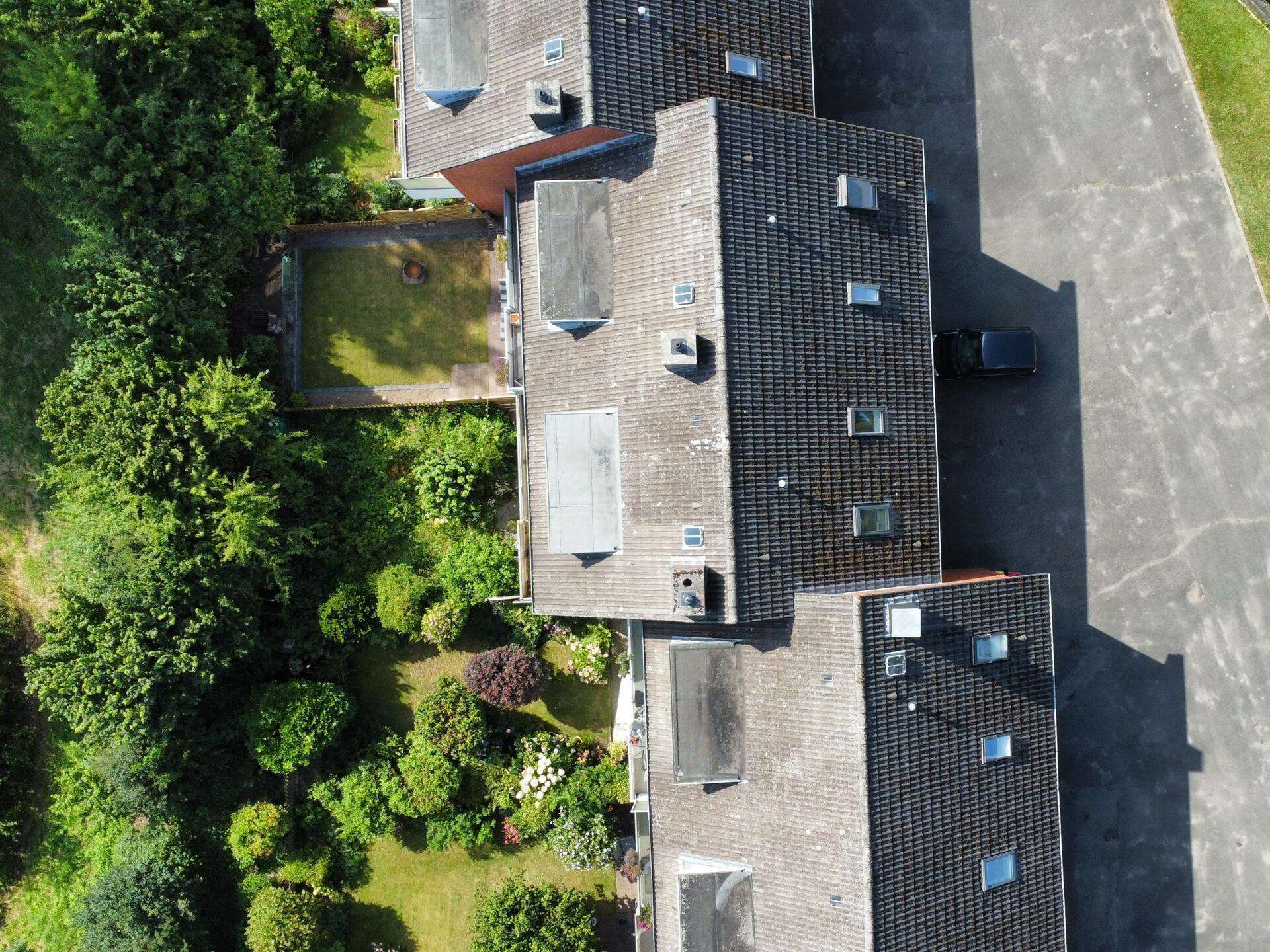 Wohnung über 2 Etagen inkl. Garage und Keller im Objekt - vollständig entkernt zum Herrichten, Ostholstein Kreis – Bild 2