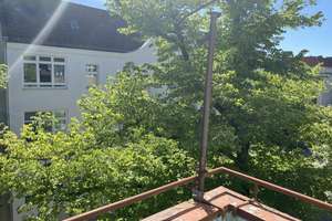Ihr neues Zuhause in Britz: 2-Zimmer-Altbauwohnung mit Balkon und Dielen – Walkenrieder Straße 18, 12347 Britz, Berlin – Vorschaubild 12