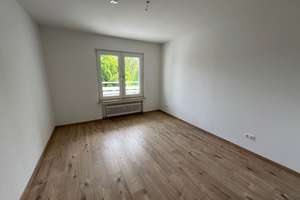 Helle 3 Zi.-Whng.- mit einem Wannenbad mit Fenster - Balkon - Duisburg Rheinhausen – Lortzingstraße 13, 47226 Rheinhausen-Mitte, Duisburg – Vorschaubild 7