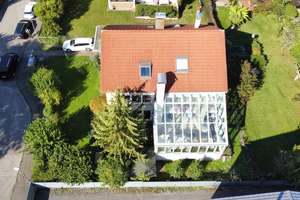 Rarität in Stgt-Dürrlewang !
Wohnhaus in Waldrandlage mit Winterg., Indoor-Pool & Blockheizkraftwer – Die vollständige Adresse der Immobilie erhältst du vom Anbieter., 70565 Dürrlewang, Stuttgart – Vorschaubild 9