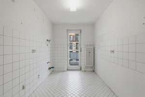 Flexibles Raumwunder in zentraler Lage – 4-Zimmer-Potenzial mit urbanem Lebensgefühl – Die vollständige Adresse der Immobilie erhältst du vom Anbieter., 76137 Südweststadt, Karlsruhe – Vorschaubild 19