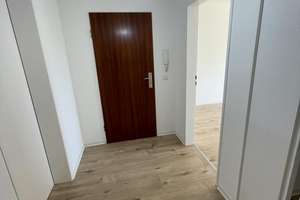 Charmante 2-Zimmer-Wohnung mit Laminatboden in Wolfsburg – Potsdamer Straße 8, 38444 Westhagen, Wolfsburg – Vorschaubild 9