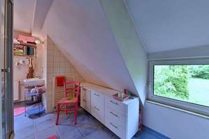 Ruhig gelegenes Einfamilienhaus mit traumhaftem Gartengrundstück – Die vollständige Adresse der Immobilie erhältst du vom Anbieter., 89075 Oststadt, Ulm – Vorschaubild 18