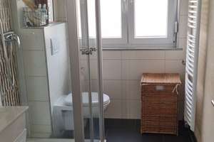 ZWEIFAMILIENHAUS – LEBEN IN UND MIT DER NATUR! ZWEI EIGENTUMS-WHG. MÖGLICH - WOHNEN & ARBEITEN – Die vollständige Adresse der Immobilie erhältst du vom Anbieter., 63594 Hasselroth – Vorschaubild 19