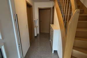 Reihenmittelhaus in Blicklage, hochwertig teilmöbliert, Koblenz-Karthause – Die vollständige Adresse der Immobilie erhältst du vom Anbieter., 56075 Karthause Nord, Koblenz – Vorschaubild 2