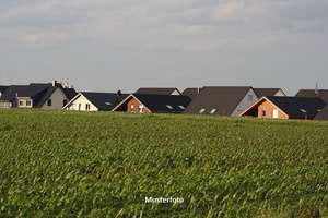 Ihr neues Zuhause - Einfamilienhaus nebst Garage
