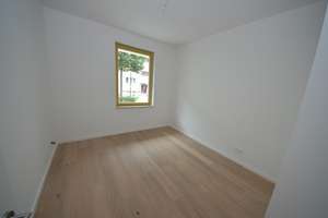 Wunderschöne 4-Zimmer-Wohnung im Neubau mit Garten, PARKETT/FuboHeizung und Balkon! – Zietenstraße 83, 9130 Sonnenberg, Chemnitz – Vorschaubild 10