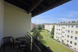 Direkt am Park - Vermietete Wohnung (3. OG) in ruhiger Lage mit Balkon - Fernwärme - – Am Gemeindepark 42, 12249 Lankwitz, Berlin – Vorschaubild 6