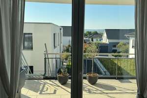 Moderner Wohntraum in Bestlage von Öhringen – Terrasse, Garten & EBK (BJ 2022) – Hundertwasserstrasse 15, 75613 Öhringen – Vorschaubild 13