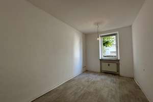 Mehrfamilienhaus mit Gewerbe – Die vollständige Adresse der Immobilie erhältst du vom Anbieter., 86199 Göggingen-Süd, Augsburg – Vorschaubild 6