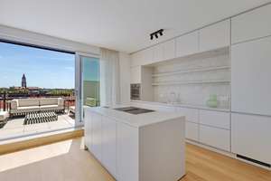 BEST DEAL - Penthouse mit XXL Terrasse und hochwertiger Einbauküche – Friedenauer Höhe 23, 12159 Friedenau, Berlin – Vorschaubild 4