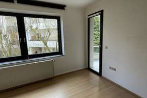 Zentral gelegene 3- Zimmerwohnung mit Balkon – Feldstr. 43, 44141 Westfalendamm, Dortmund – Vorschaubild 3