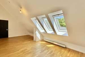 Lichtdurchflutete  Dachgeschoss-Maisonette-Galerie-Wohnung mit 5 Zimmer, Loggia, 3 Bäder und Kamin – Robert-Stolz-Str. 15, 40470 Mörsenbroich, Düsseldorf – Vorschaubild 25