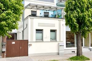 Ein Traum in Warnemünde! 3 Ebenen, Loftflair, SPA-Bereich & sonniger Balkon. Einziehen & Wohlfühlen! – Die vollständige Adresse der Immobilie erhältst du vom Anbieter., 18119 Seebad Warnemünde, Rostock – Vorschaubild 2