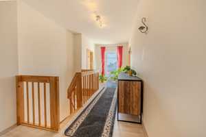 Stadtvilla im Grünen für die ganze Familie mit 5 Zimmer, Balkon sowie Luftwärmepumpe! – Berlin – Vorschaubild 6