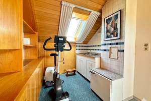 SCHÖNES, GEPFLEGTES REIHENMITTELHAUS IN RUHIGER, FAMILIENFREUNDLICHER WOHNLAGE – Die vollständige Adresse der Immobilie erhältst du vom Anbieter., 86167 Lechhausen-West, Augsburg – Vorschaubild 22